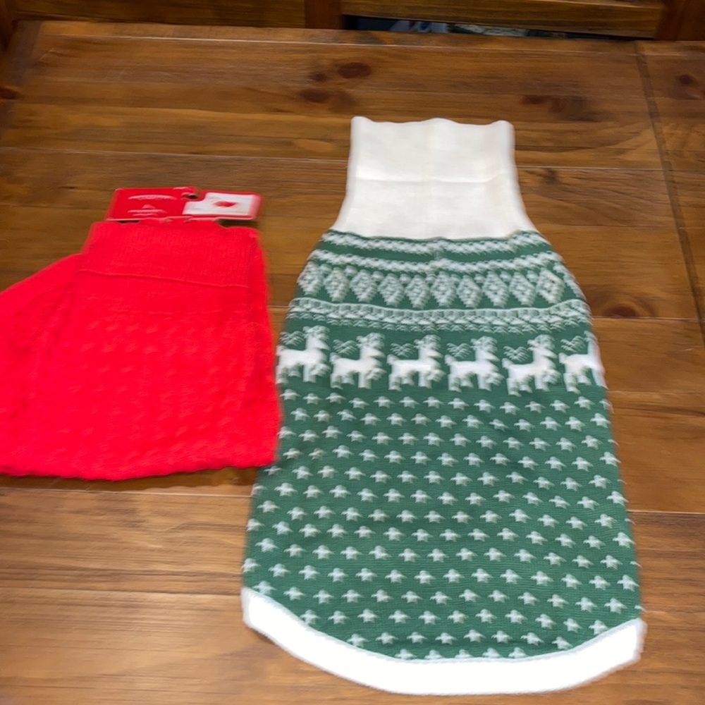 Wondershop Pet Sweater size large bundle of 2 sweaters